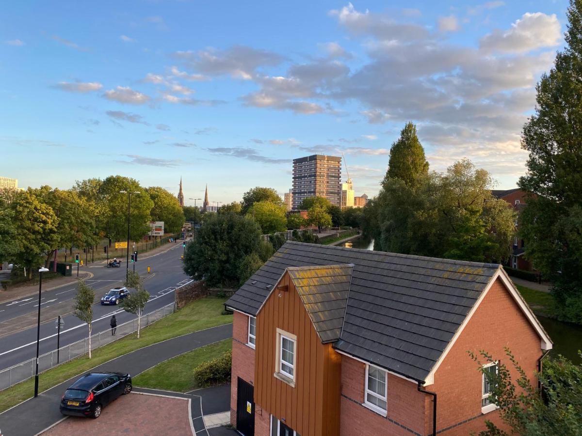 Appartement Cathedral View à Coventry Extérieur photo